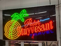 Peter stuyvesant travel neonverlichting