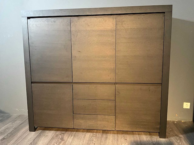 Petra halfhoge kast - afbeelding 3 van  5