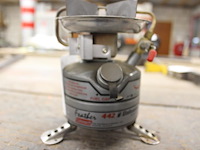 Petroleumbrander coleman. - afbeelding 2 van  2