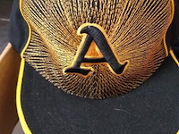 Petten / snapback petten - circa 30 stuks - afbeelding 3 van  3