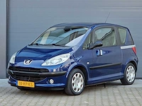 Peugeot - 1007 - 1.6-16v gentry - 2005 - 18-rp-ks - afbeelding 1 van  26
