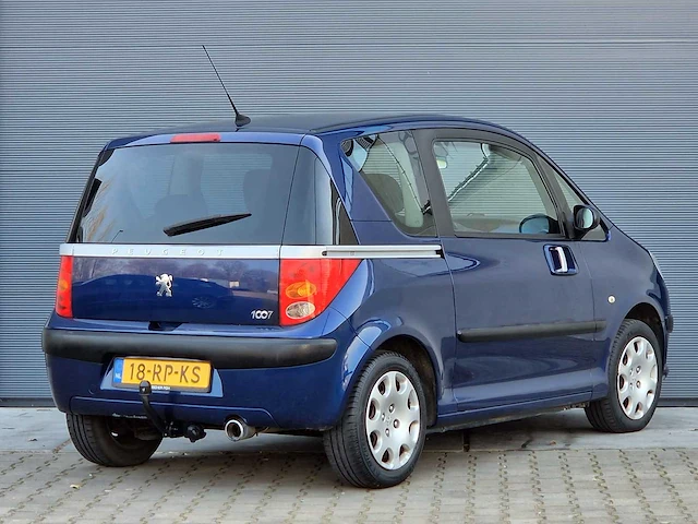 Peugeot - 1007 - 1.6-16v gentry - 2005 - 18-rp-ks - afbeelding 23 van  26