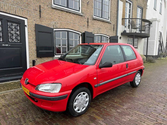 Peugeot - 106 - 1.1 accent 39-fh-dk - afbeelding 1 van  12