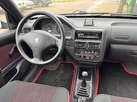 Peugeot - 106 - 1.1 accent 39-fh-dk - afbeelding 9 van  12