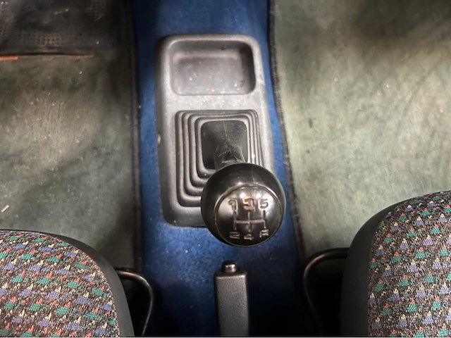 Peugeot - 106 - bedrijfswagen - 1993 - afbeelding 3 van  24