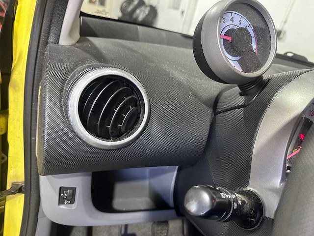 Peugeot - 107 - 1.0-12v xr - 78-tg-bf - afbeelding 4 van  16