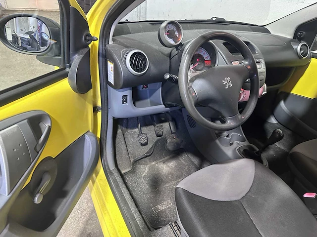 Peugeot - 107 - 1.0-12v xr - 78-tg-bf - afbeelding 16 van  16