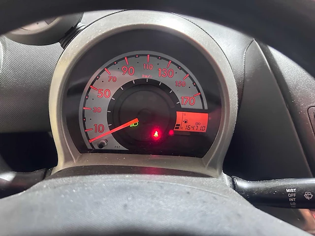 Peugeot - 107 - 1.0-12v xr - pv-583-v - afbeelding 3 van  18