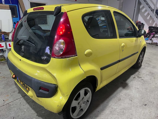 Peugeot - 107 - 1.0-12v xr - pv-583-v - afbeelding 14 van  18
