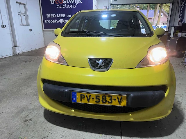 Peugeot - 107 - 1.0-12v xr - pv-583-v - afbeelding 17 van  18