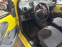 Peugeot - 107 - 1.0-12v xr - pv-583-v - afbeelding 18 van  18