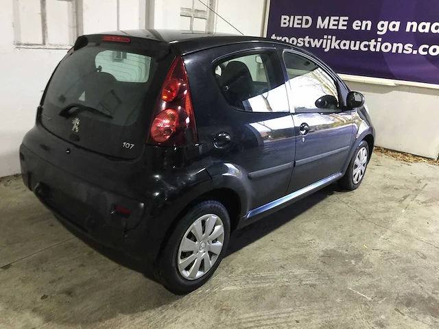 Peugeot - 107 - 1.0 active - 93-zkh-6 - afbeelding 17 van  21