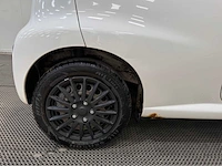Peugeot - 107 - personenauto - 2010 - afbeelding 10 van  26