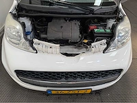 Peugeot - 107 - personenauto - 2010 - afbeelding 14 van  26