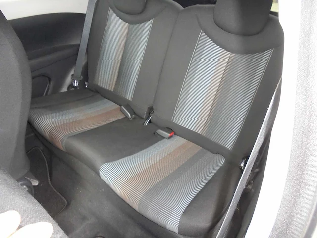 Peugeot - 108 cabrio - 1.2 puretech allure -z-777-kx - 2015 - afbeelding 14 van  17