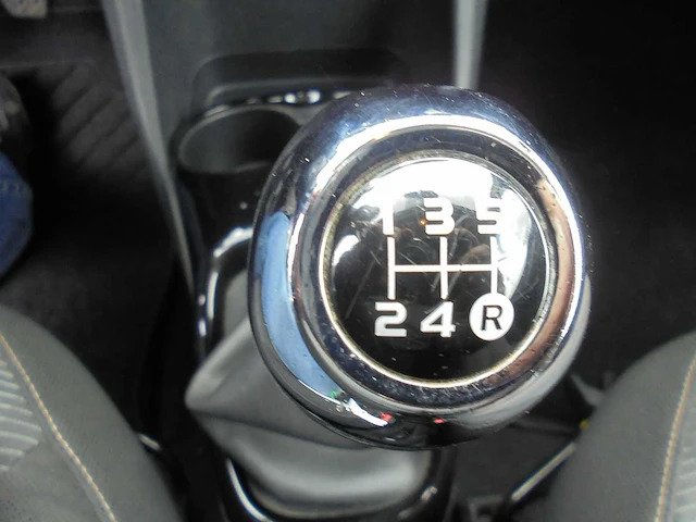 Peugeot - 108 cabrio - 1.2 puretech allure -z-777-kx - 2015 - afbeelding 16 van  17