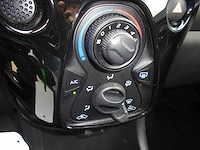 Peugeot - 108 cabrio - 1.2 puretech allure -z-777-kx - 2015 - afbeelding 17 van  17