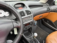 Peugeot - 2003 - 206 cc - 1.6-16v roland g. - 23-lh-jd - afbeelding 13 van  13