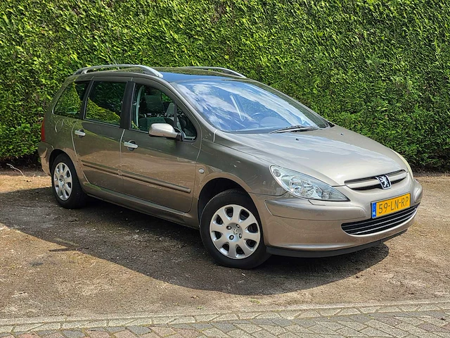 Peugeot - 2003 - 307 sw - 2.0 16v pack - 59-ln-rp - afbeelding 18 van  19