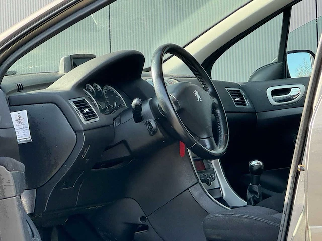 Peugeot - 2004 - 307sw - 1.6 16v navtech - afbeelding 5 van  16