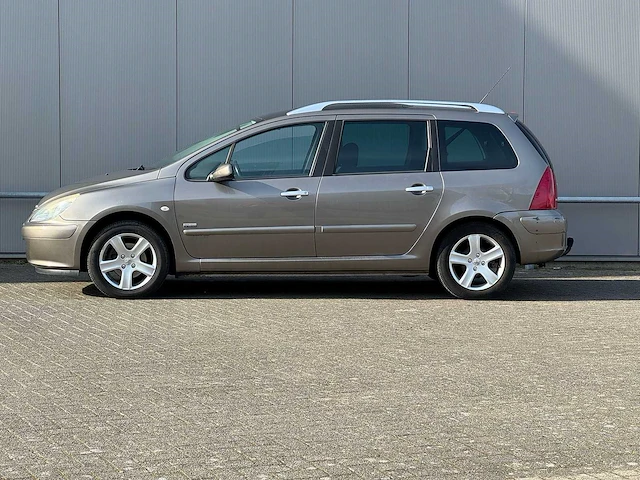 Peugeot - 2004 - 307sw - 1.6 16v navtech - afbeelding 10 van  16