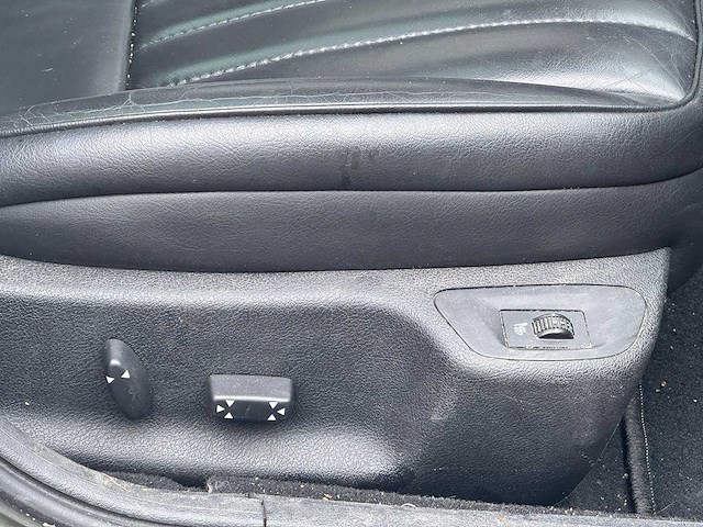 Peugeot - 2004 - 407 sw - 2.2-16v xs pack - 48-pt-sg - afbeelding 4 van  13