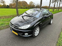 Peugeot - 2005 - 206 cc - 2.0-16v griffe - 19-rr-gk - afbeelding 1 van  10