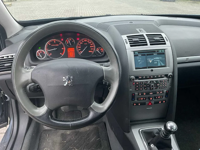 Peugeot - 2005 - 407 - 2.0 hdif xr pack - personenauto - afbeelding 17 van  31