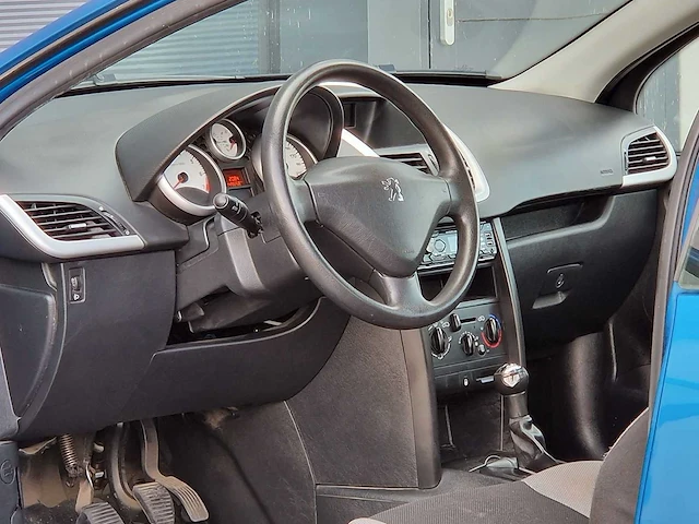 Peugeot - 2006 - 207 - 1.4-16v x-line - 24-tb-bn - afbeelding 2 van  19