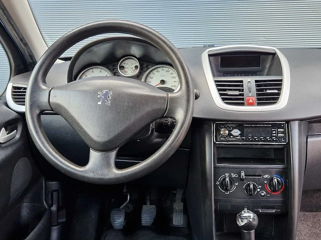 Peugeot - 2006 - 207 - 1.4-16v x-line - 24-tb-bn - afbeelding 5 van  19