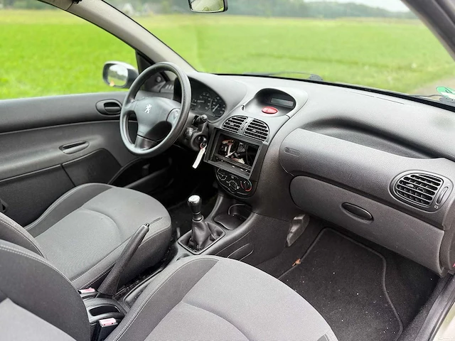 Peugeot - 2007 - 206 - 1.4 forever - 82-xn-sp - afbeelding 10 van  10