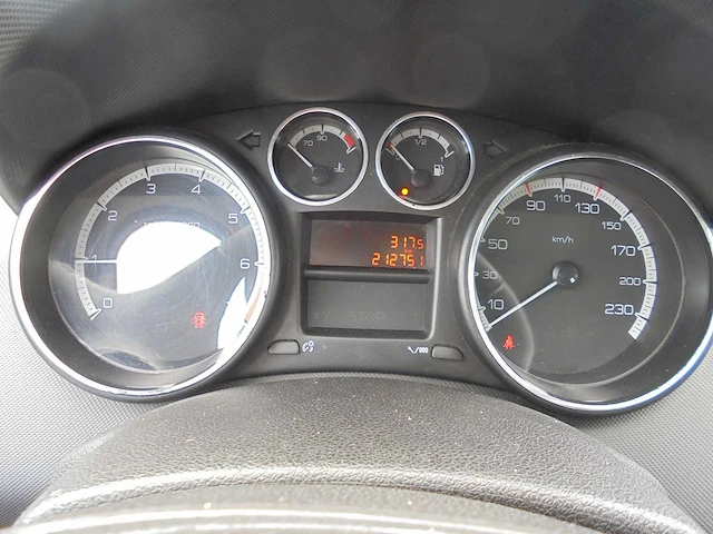 Peugeot - 2007 - 308 - 1.6 vti blue lease - nl-330-j - afbeelding 2 van  10
