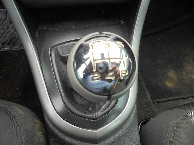 Peugeot - 2007 - 308 - 1.6 vti blue lease - nl-330-j - afbeelding 9 van  10
