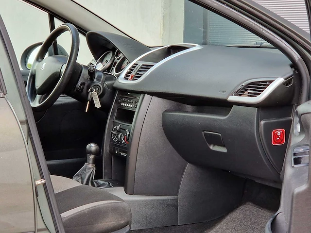 Peugeot - 2008 - 207 - 1.4 vti cool 'n blue - 43-gdn-1 - afbeelding 19 van  20