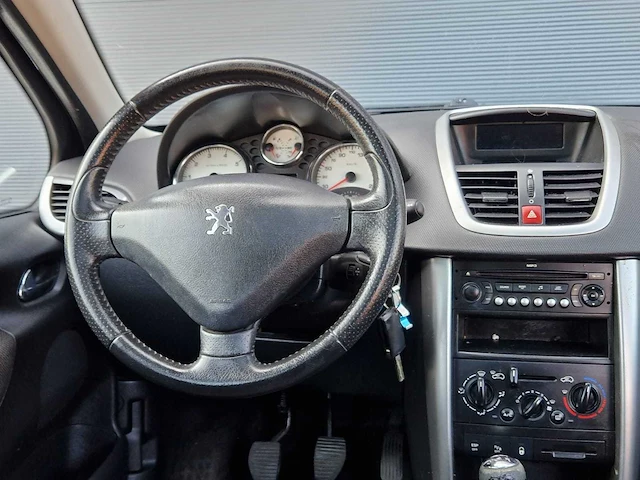 Peugeot - 2008 - 207 sw - 1.6 vti xs - 2-zrs-61 - afbeelding 3 van  19