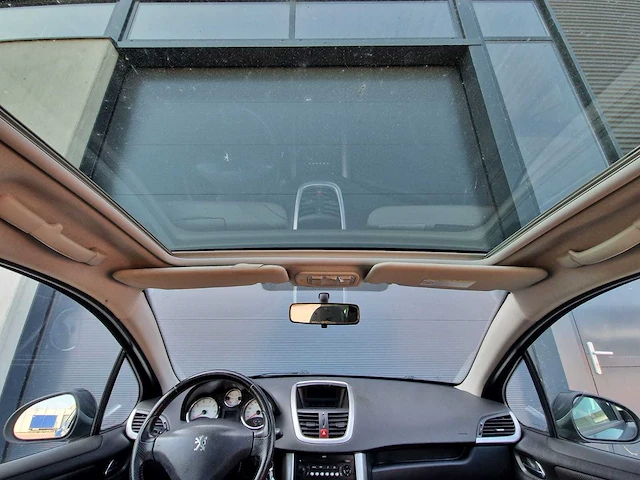 Peugeot - 2008 - 207 sw - 1.6 vti xs - 2-zrs-61 - afbeelding 8 van  19