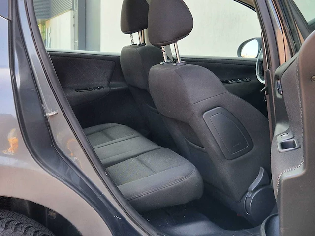 Peugeot - 2008 - 207 sw - 1.6 vti xs - 2-zrs-61 - afbeelding 10 van  19