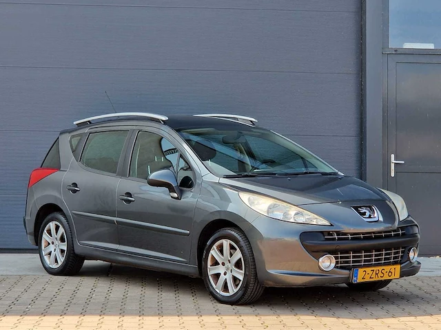 Peugeot - 2008 - 207 sw - 1.6 vti xs - 2-zrs-61 - afbeelding 13 van  19