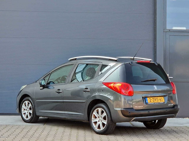 Peugeot - 2008 - 207 sw - 1.6 vti xs - 2-zrs-61 - afbeelding 14 van  19
