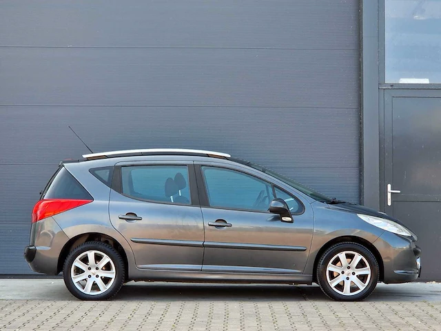 Peugeot - 2008 - 207 sw - 1.6 vti xs - 2-zrs-61 - afbeelding 18 van  19