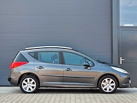 Peugeot - 2008 - 207 sw - 1.6 vti xs - 2-zrs-61 - afbeelding 18 van  19