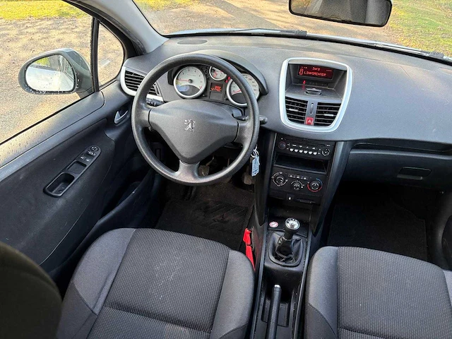 Peugeot - 2009 - 207 sw - 1.4 vti x-line - 41-jvs-1 - afbeelding 16 van  17