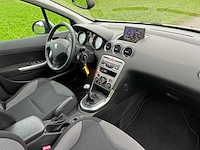 Peugeot - 2010 - 308 - 1.6 allure - 28-lvz-3 - afbeelding 2 van  17