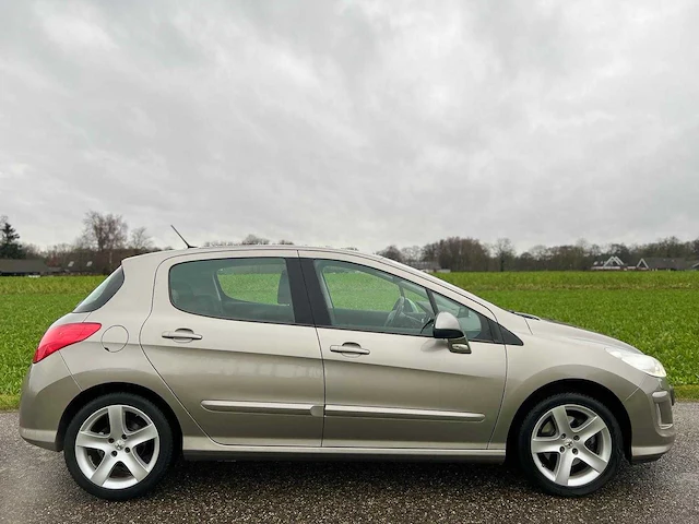 Peugeot - 2010 - 308 - 1.6 allure - 28-lvz-3 - afbeelding 11 van  17