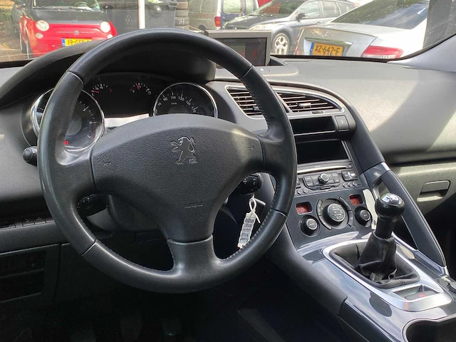 Peugeot - 2012 - 3008 - 1.6 vti style - kr-925-n - afbeelding 14 van  29