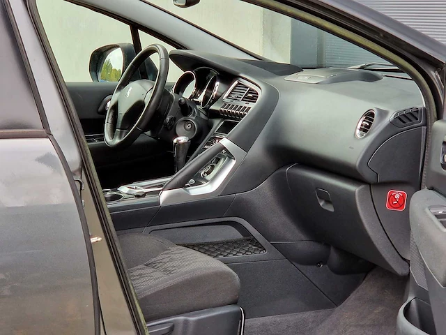 Peugeot - 2012 - 3008 - automaat - 1.6 active - 87-tlk-4 - afbeelding 6 van  29