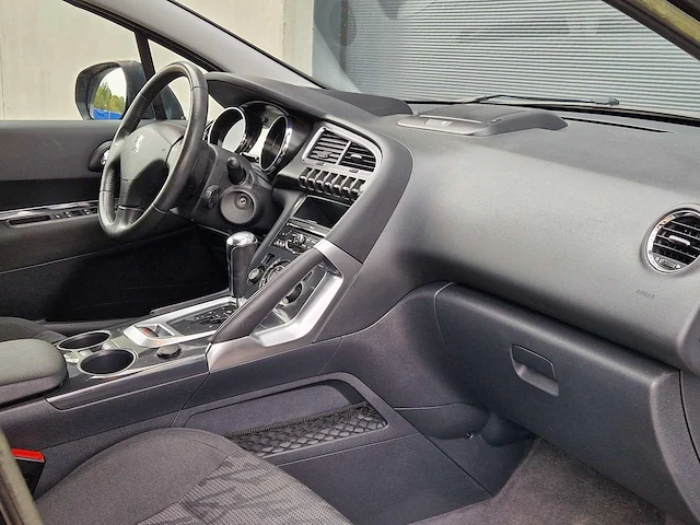 Peugeot - 2012 - 3008 - automaat - 1.6 active - 87-tlk-4 - afbeelding 7 van  29