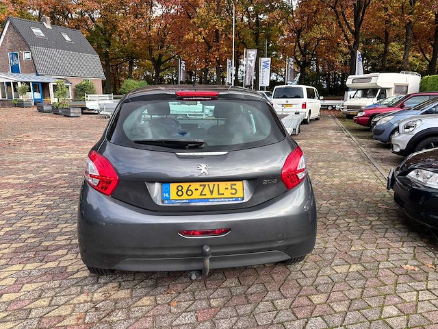 Peugeot - 2013 - 208 - 1.0 vti access - 86-zvl-5 - afbeelding 12 van  15