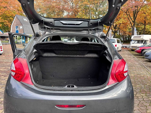 Peugeot - 2013 - 208 - 1.0 vti access - 86-zvl-5 - afbeelding 13 van  15