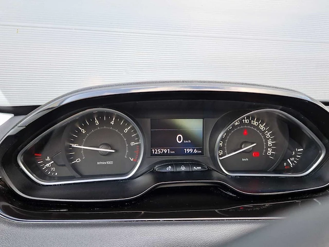 Peugeot - 2013 - 208 - 1.0 vti access - tv-499-j - afbeelding 19 van  21